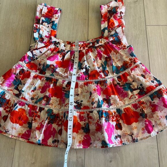 TCEC women’s floral top size s - Picture 2 of 6